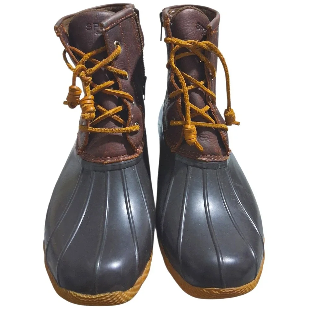 Sperry women size